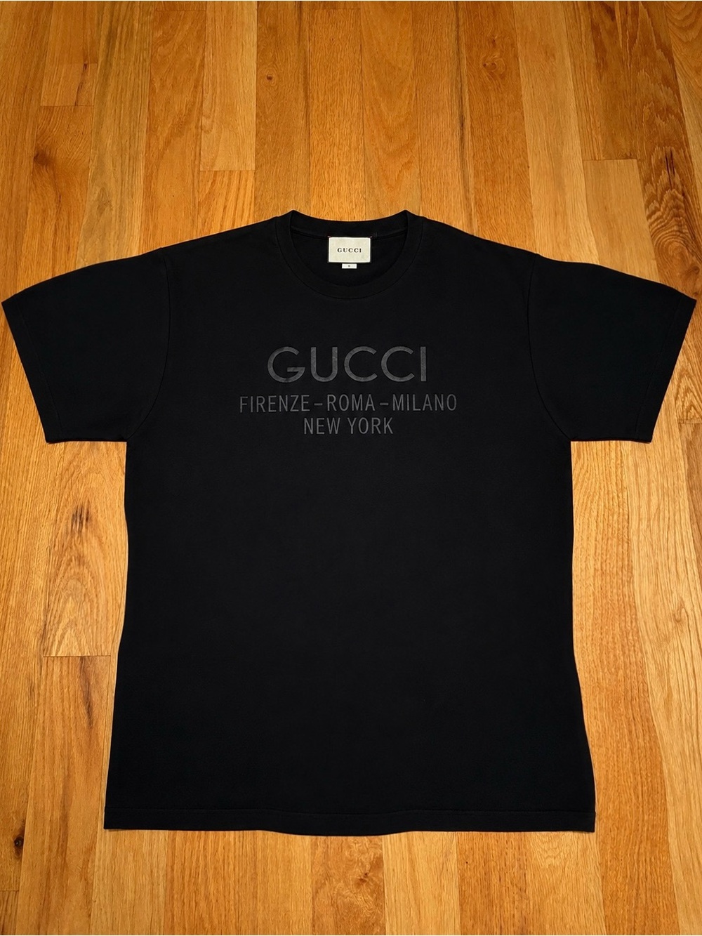 Gucci Embroidered Firenze Rome Milan NY Tshirt 🔥